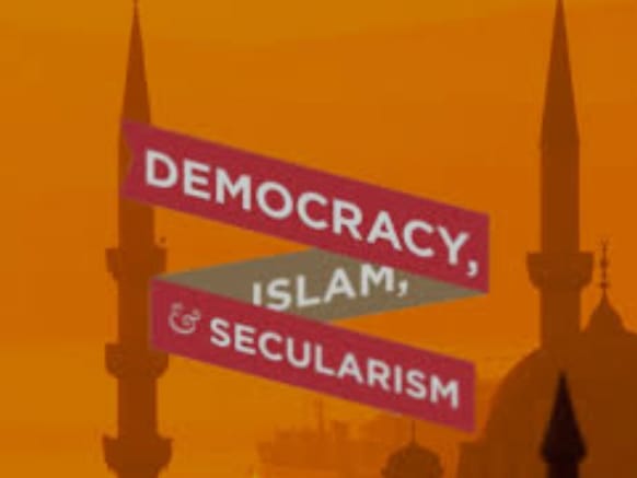 MENGAPA DUNIA ISLAM TERJEBAK SEKULARISASI PUBLIK ?